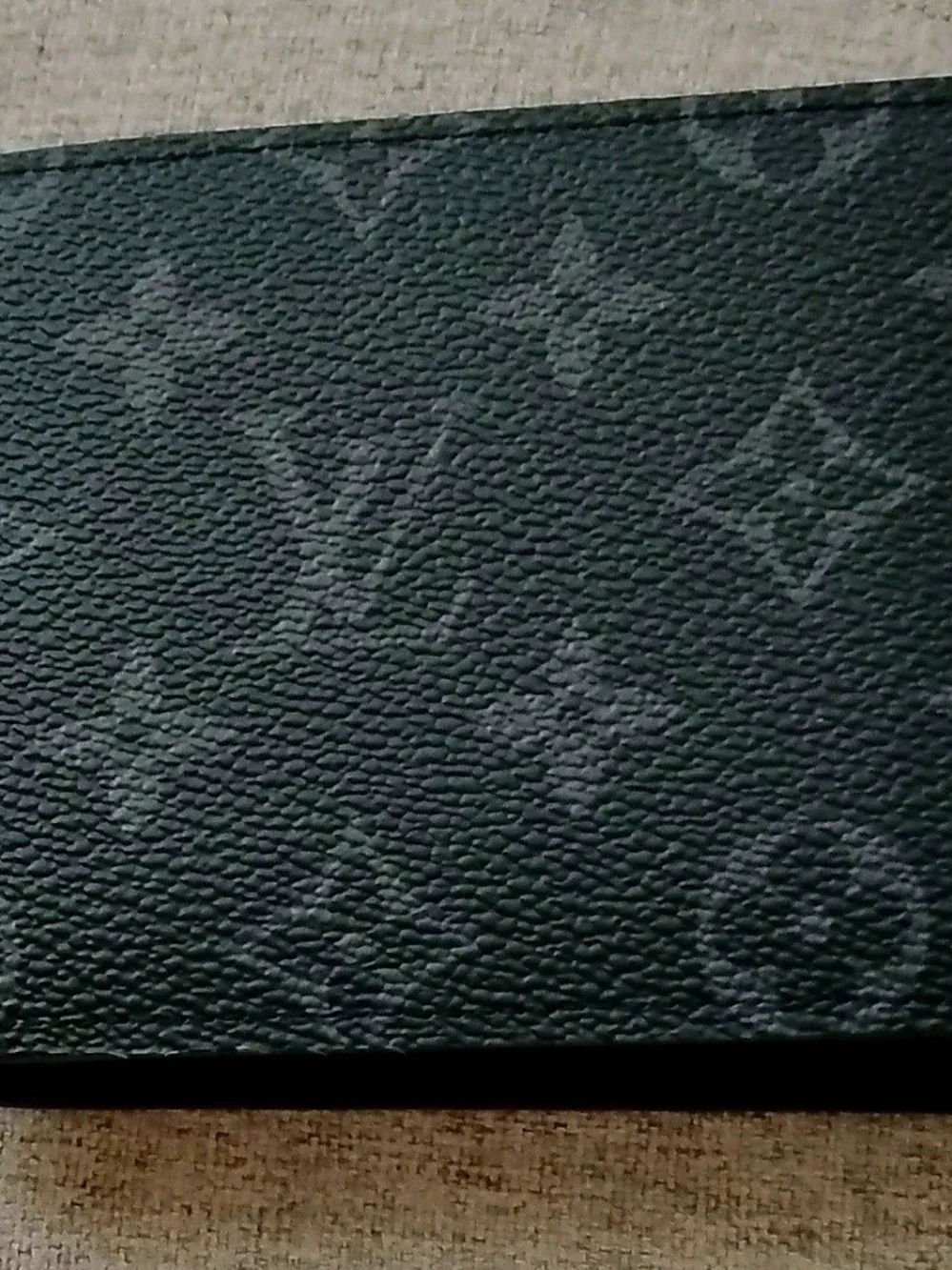 Louis Vuitton Mens Wallet